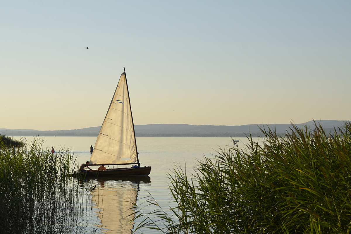 Sailboat in Fonyód