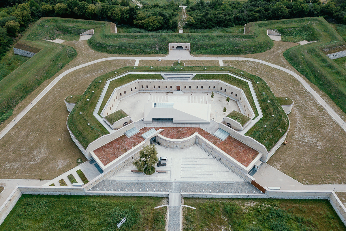 Csillag Fortress